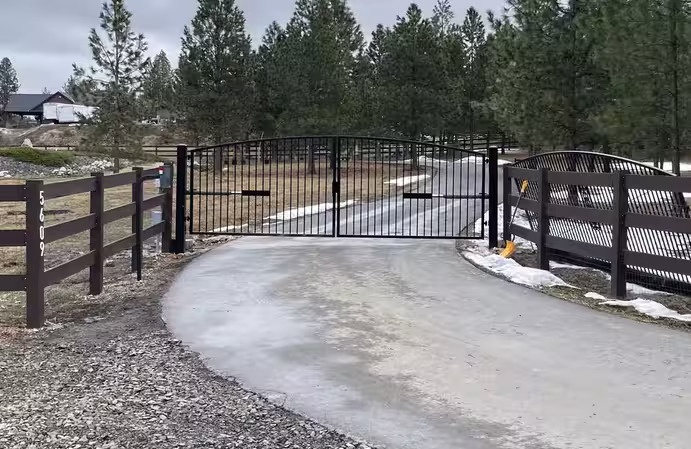 custom_bi_parting_gate_system_hayden_idaho_a6g3cgdmmo.jpg