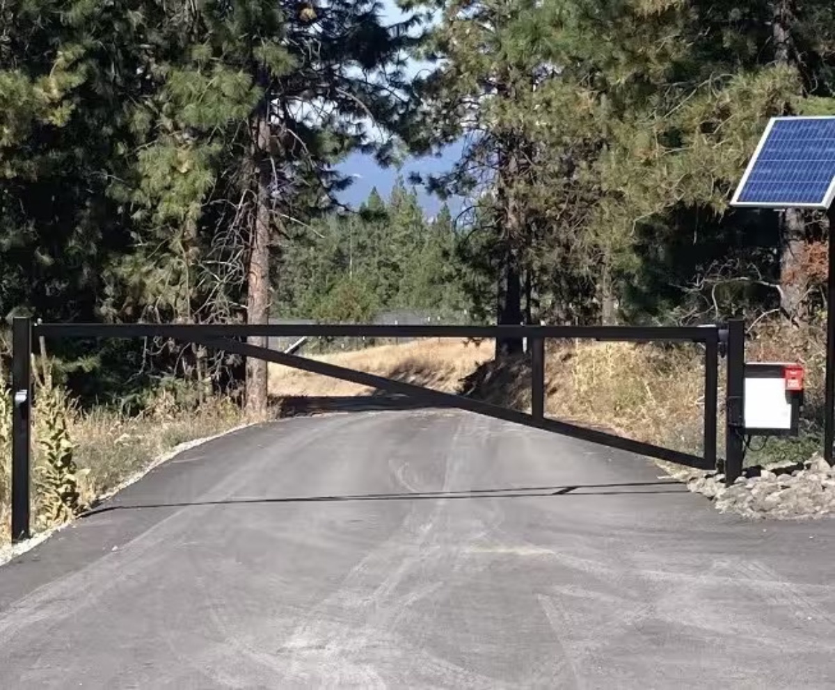 solar_powered_gated_automation_wr3hnmffis.jpg