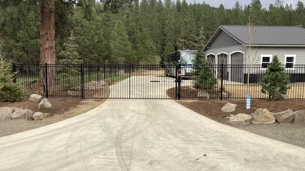 gate_system_coeur_d_alene_idaho_p3gm7jyq6e.jpg