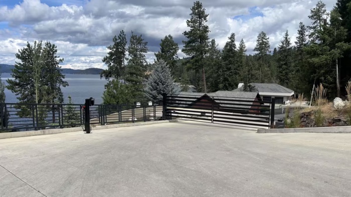 gated_community_entry_system_coeur_d_alene_lake_yb4dzfvnvu.jpg