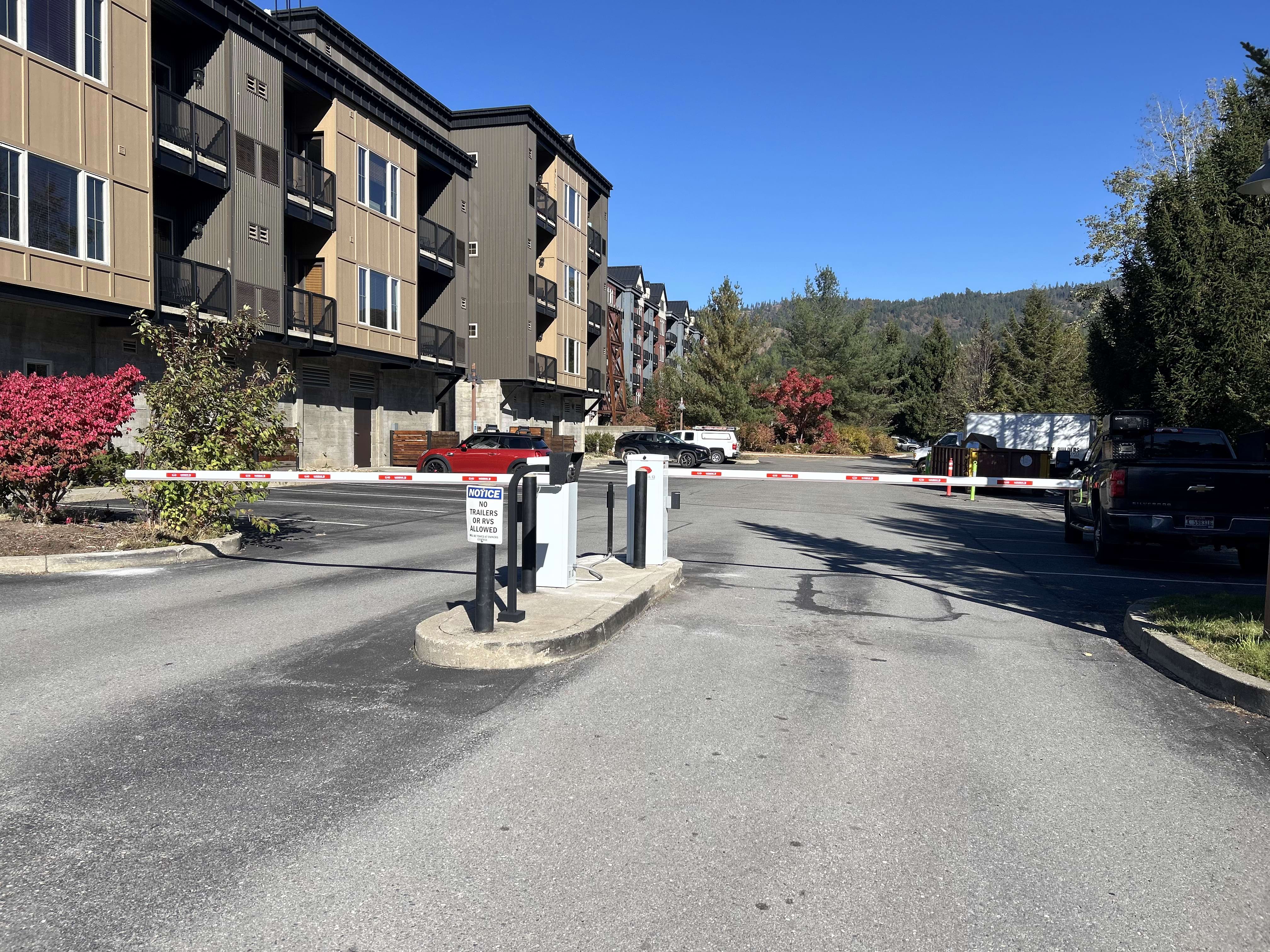 Residential security gate